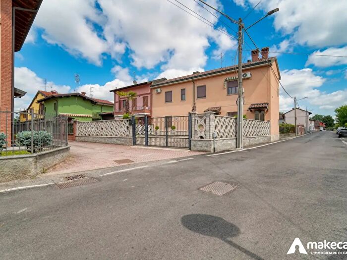 Appartamento bilocale in vendita in Via della Vittoria Q, Mulazzano