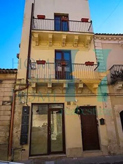 Casa in vendita in Palazzolo Acreide, Noto