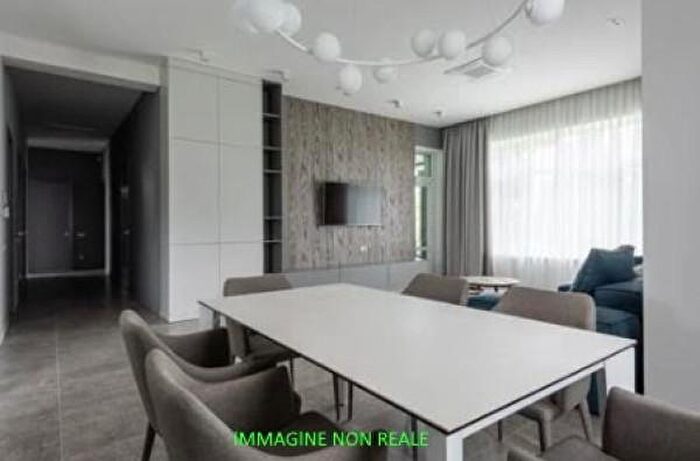 Appartamento con 5 locali in vendita in Via Madonna, Conegliano