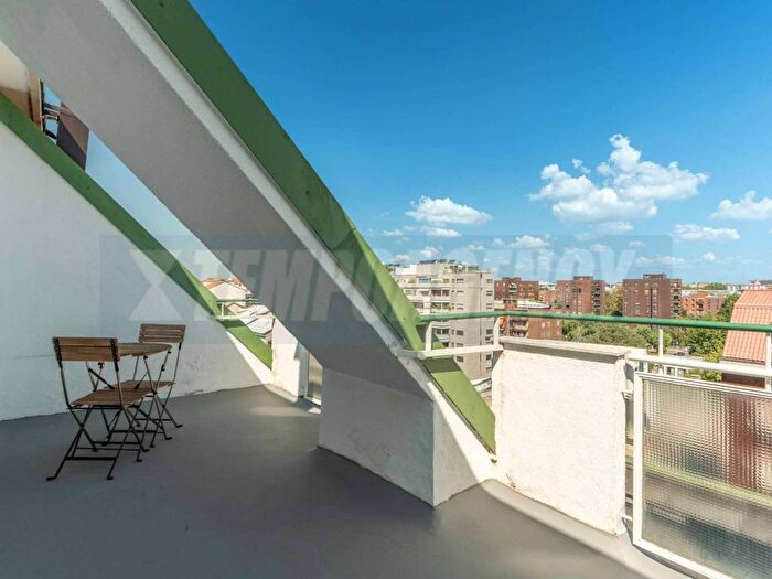 Appartamento bilocale in affitto in Via Lorenteggio, Giambellino, Milano