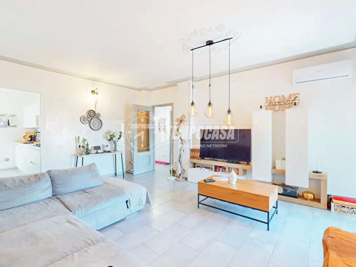 Appartamento con 5 locali in vendita in Strada Piossasco, Orbassano