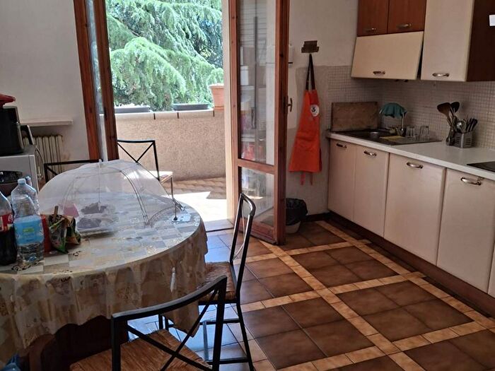 Appartamento quadrilocale in affitto in Via Pietro Isola, Novi Ligure