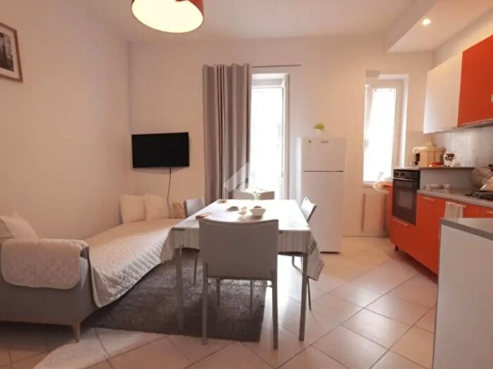 Appartamento bilocale in vendita in Via Giovanni Verneri, Alessandria