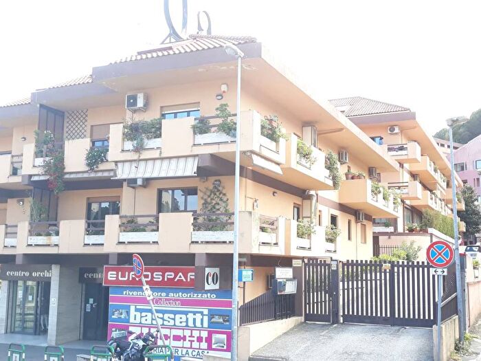 Appartamento monolocale in affitto in viale Annunziata, Annunziata Bassa, Messina