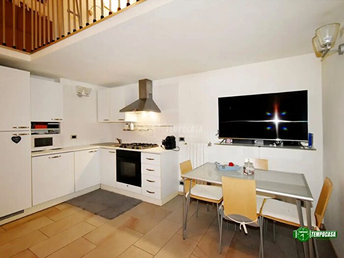 Appartamento bilocale in vendita in Milano