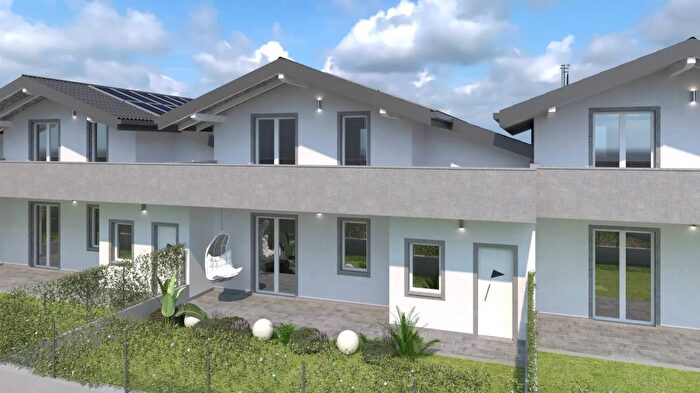 Case in Vendita e in Affitto - 2