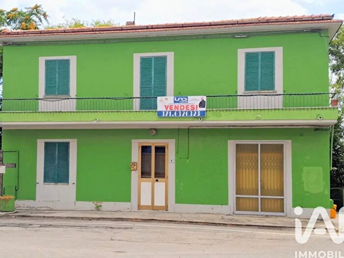 Casa quadrilocale in vendita in Via Santa Lucia, Pianella