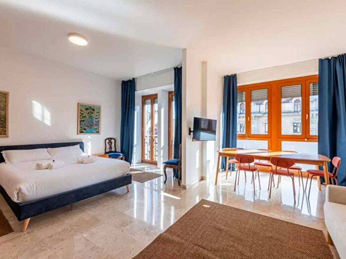 Appartamento bilocale in affitto in Viale Piave, Porta Venezia, Milano