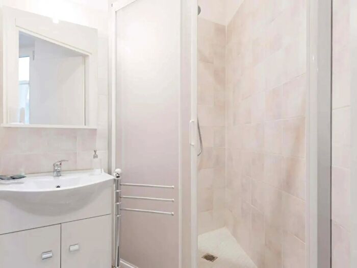 Appartamento monolocale in affitto in Viale Fratelli Rosselli, Firenze