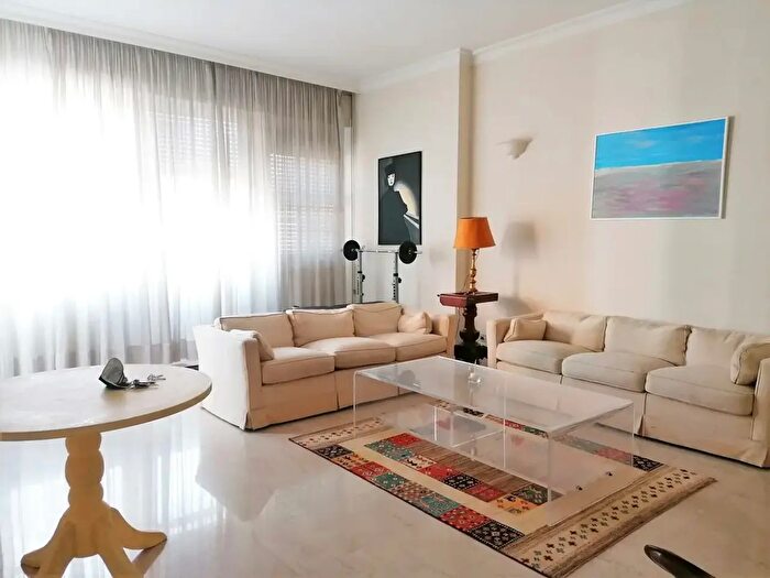 Appartamento bilocale in vendita in Via Vigoni, Milano