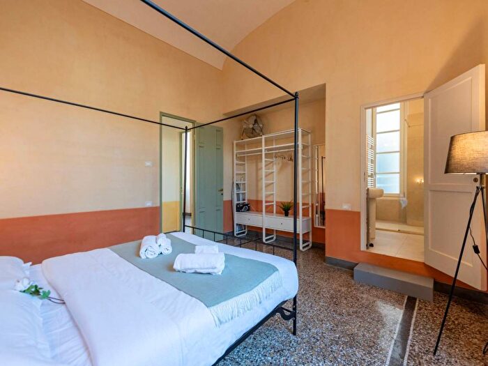 Appartamento quadrilocale in affitto in piazza Vigne, Caricamento, Genova