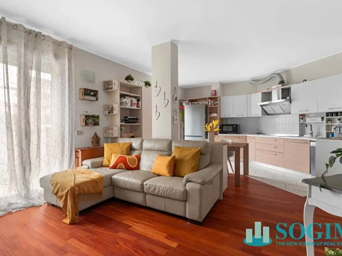 Appartamento quadrilocale in vendita in Via Leonardo da Vinci, Sesto San Giovanni