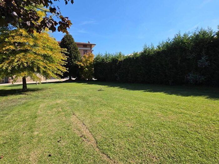 Casa con 6 locali in vendita in Via Doccia, Centro, Vignola