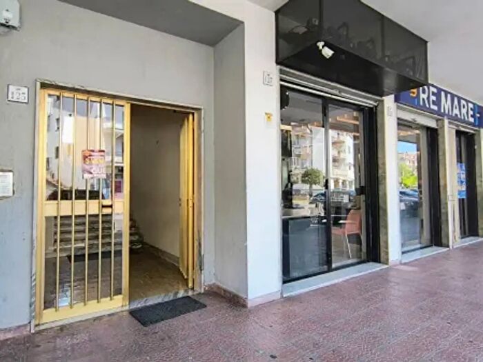 Appartamento trilocale in vendita in Via Francesco Spirito, Giffoni Valle Piana