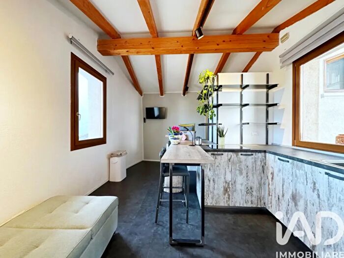 Casa quadrilocale in vendita in Via dei Capitelli, Tenno