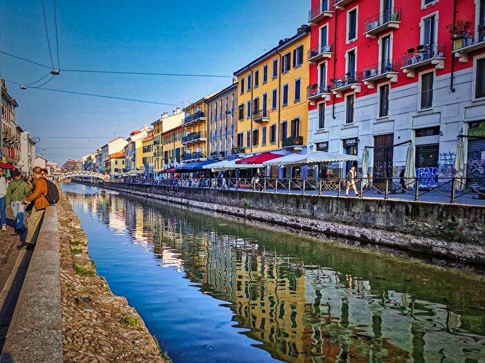Appartamento trilocale in affitto in Via Mario Fusetti, Navigli Darsena, Milano