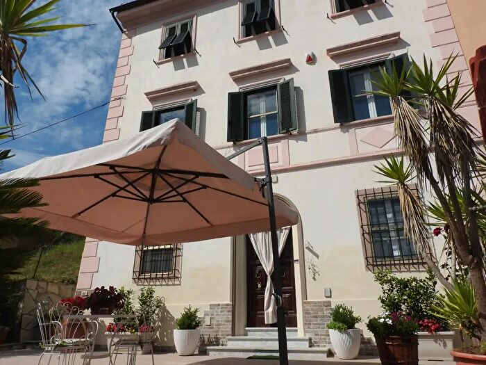 Casa quadrilocale in affitto in Vecchiano