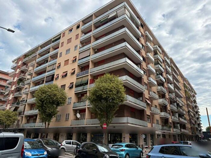 Appartamento quadrilocale in affitto in via Carlo Citerni, Garbatella, Roma