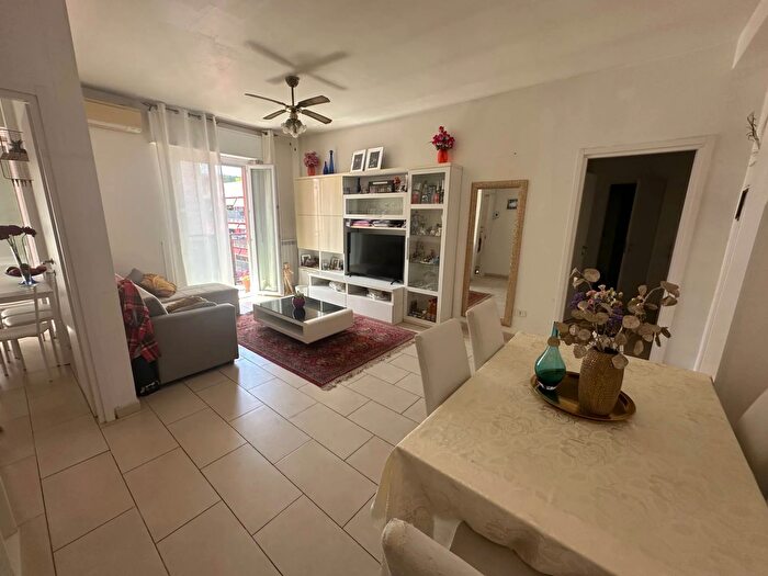 Appartamento trilocale in vendita in Via Cilea, Pioltello