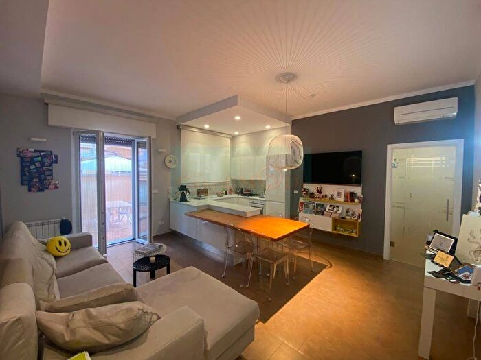 Appartamento trilocale in affitto in Via Della Posta, Via Grande Piazza della Repubblica, Livorno