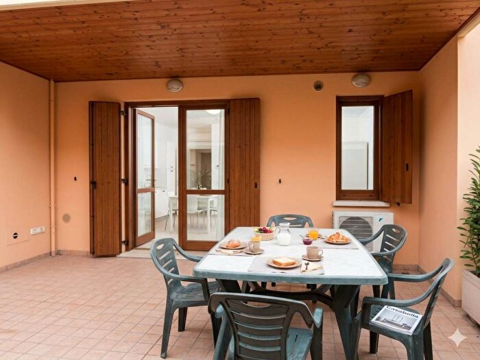 Appartamento monolocale in vendita in Viale Teodorico Ricci, Centro, Cervia