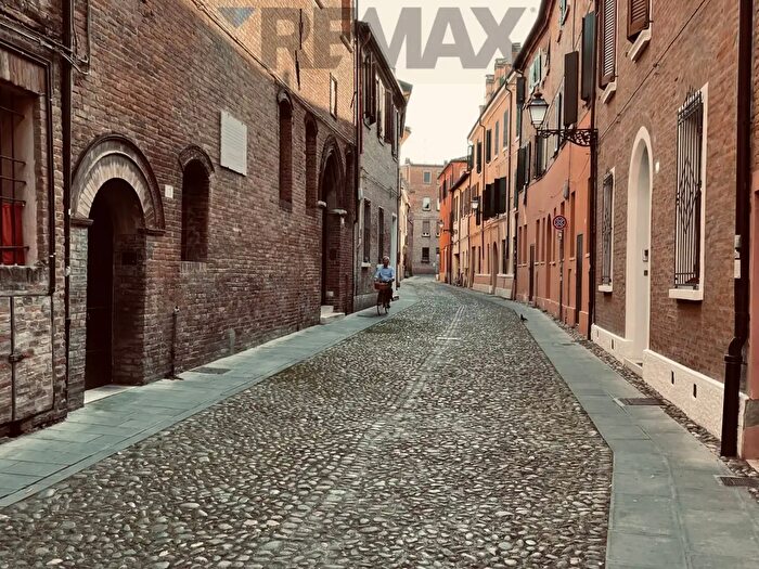 Appartamento monolocale in affitto in Ferrara