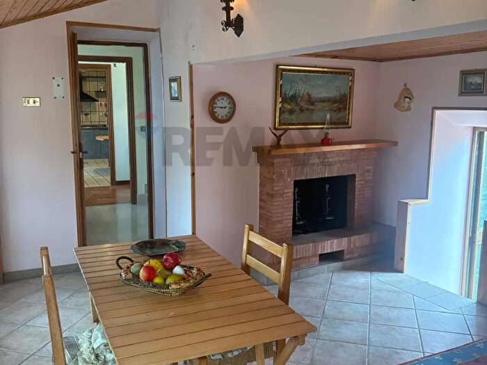 Appartamento monolocale in vendita in Via Ortichiaie, Acquafondata