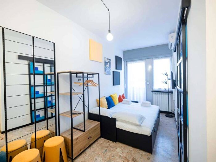 Appartamento monolocale in affitto in Via Enrico Falck, Gallaratese, Milano