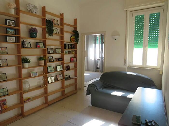 Appartamento trilocale in vendita in Livorno