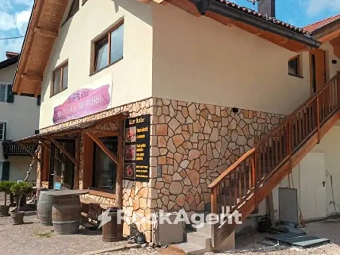 Casa con 5 locali in vendita in Via Fontanefredde a, Trodena