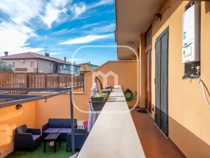 Appartamento trilocale in vendita in Via Monte Solarolo, Fiumicino