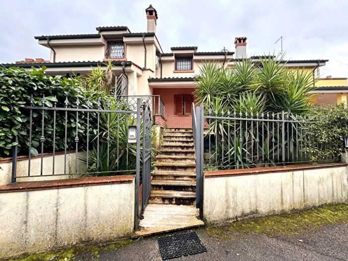 Casa con 5 locali in vendita in Via dello Sport, Fiano Romano