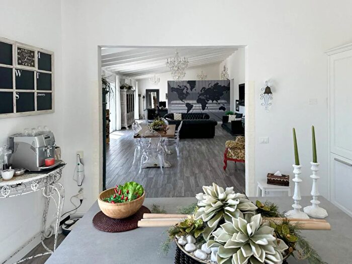 Casa con 6 locali in vendita in Via Antonio Brigenti, Agna