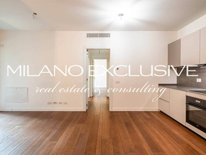 Appartamento trilocale in affitto in Quadronno Crocetta, Milano