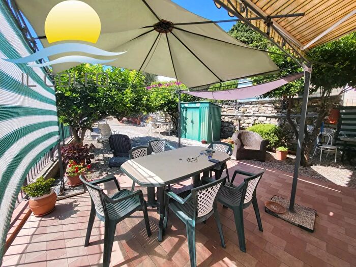 Casa quadrilocale in vendita in Località Poggio, Cervo