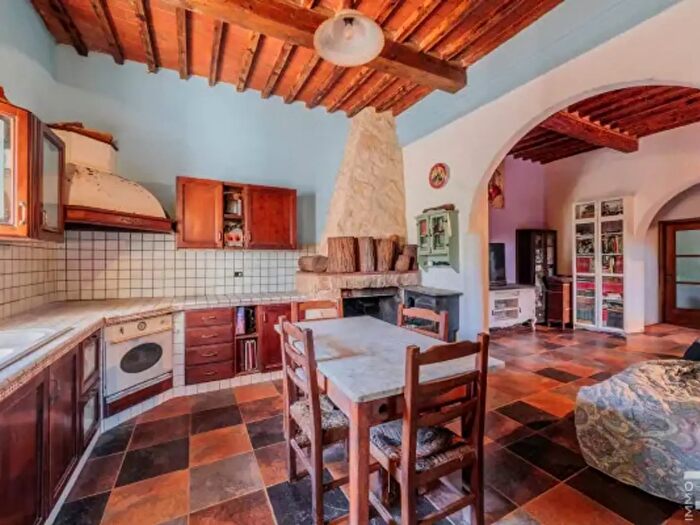 Appartamento bilocale in vendita in Via Provinciale del Serra, Buti