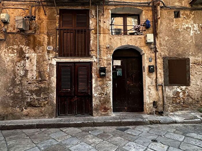Appartamento bilocale in vendita in Via delle Pergole, Palermo