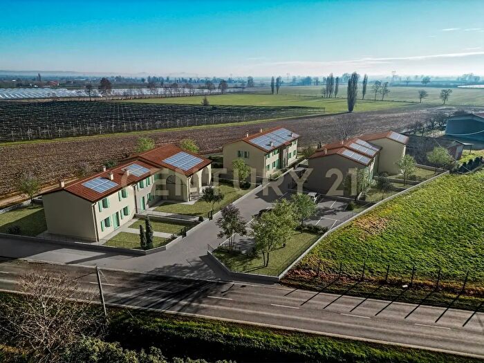 Appartamento trilocale in vendita in Via Toffanelle Nuove Snc, Zevio
