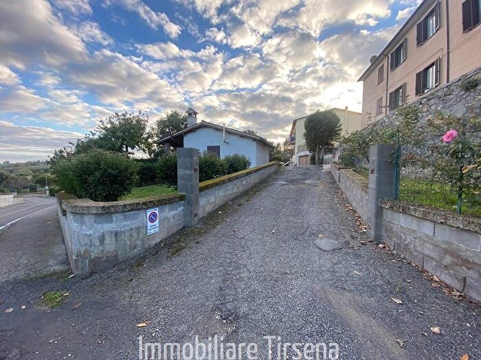 Casa con 7 locali in vendita in Orvieto