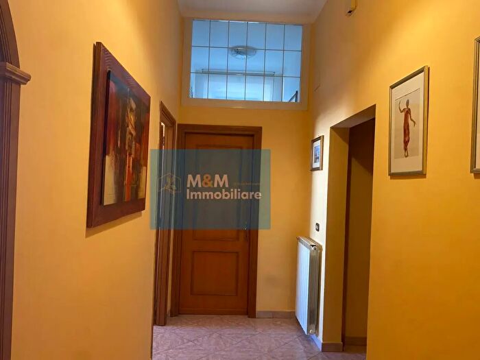 Appartamento trilocale in affitto in Via Santa Maria, Nettuno