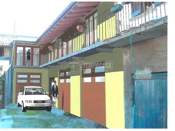 Casa bilocale in vendita in Via Giuseppe Garibaldi, Somma Lombardo