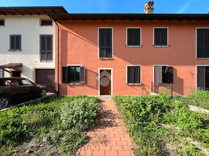 Casa trilocale in vendita in Ponte Riglio, Cadeo