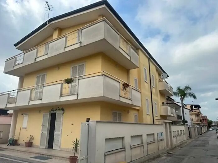 Casa con 7 locali in affitto in San Marcellino