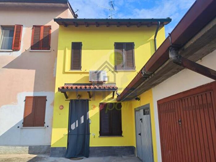 Casa bilocale in vendita in Sospiro Cr Vicolo Centrale, Sospiro