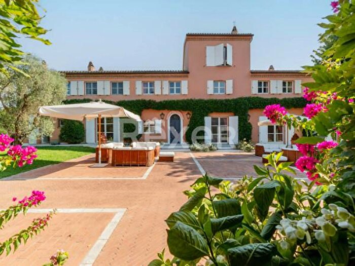 Casa con 6 locali in vendita in Via Betellico, Sirolo