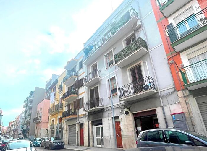 Appartamento quadrilocale in vendita in Via Monsignor Angelo Raffaele Dimiccoli, Barletta