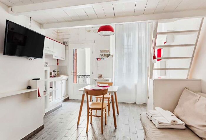 Appartamento monolocale in affitto in Via Marco Aurelio, Milano