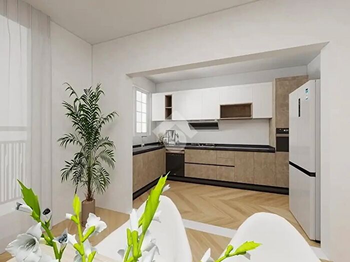 Appartamento quadrilocale in vendita in Via Bosco di Capodimonte, Napoli