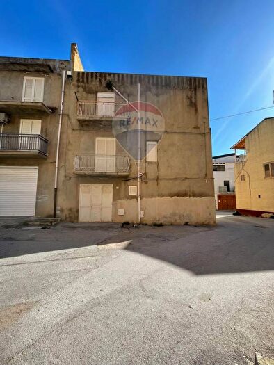 Casa con 5 locali in vendita in Vicolo Spadaro, Favara