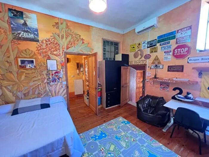 Appartamento con 5 locali in vendita in Via Garibaldi, Ventimiglia